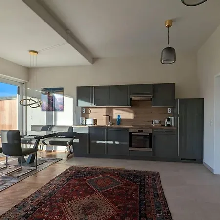 Apartment Luxurious & Lovely With Infrared Cabine *