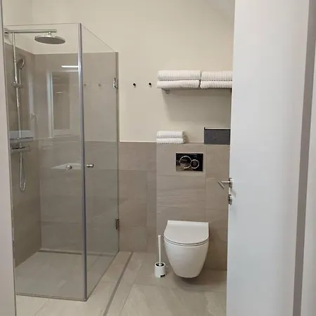 Luxurious & Lovely With Infrared Cabine